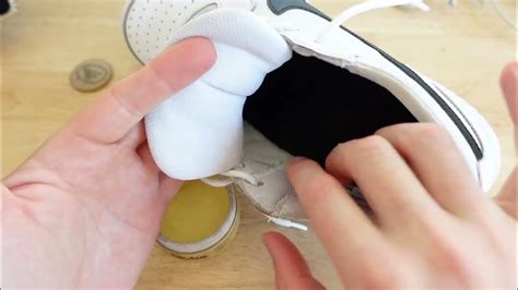 squeaky insoles fix